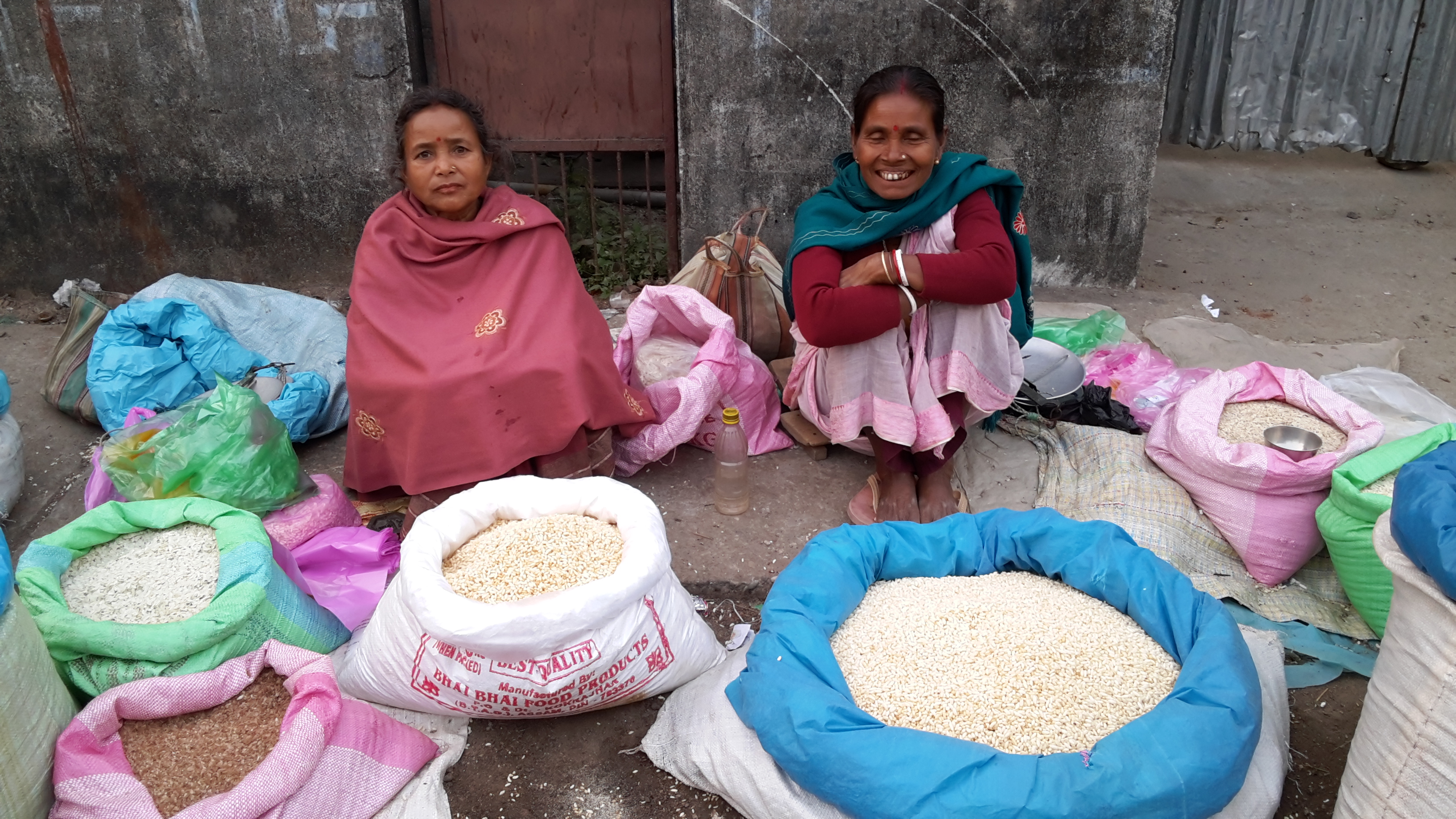 women, local market, food, tradition